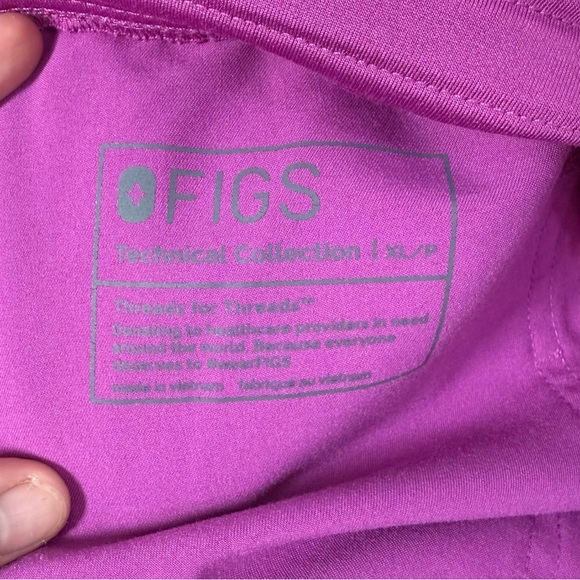 Figs Zamora Jogger Scrub Pants - Picture 7 of 8
